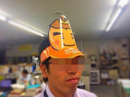 柿丸くんサンバイザー着用例