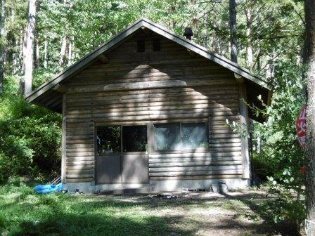 避難小屋の写真