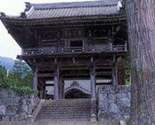 (写真)山の寺