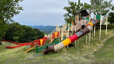 大型遊具 側面より